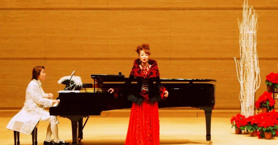 「2006年Mayumi Torikoshi  リサイタル　名古屋電気文化会館コンサートホール」